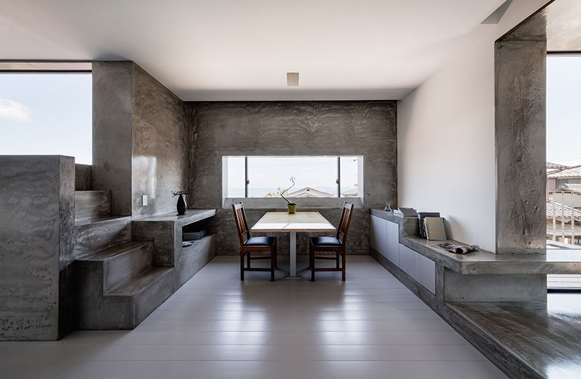 FORM / kouichi kimura architects' scape house formed from combined boxes