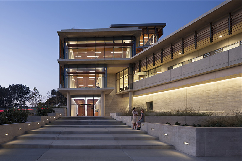 NOAA southwest fisheries science center by gould evans in california