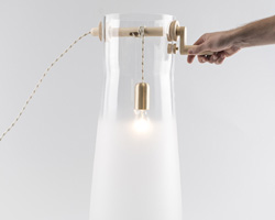 MEJD submerges bulbs into gradient abyss for well lights collection