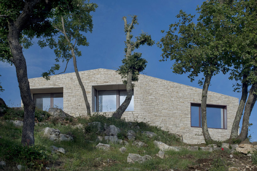 mikelić vreš arhitekti histria aromatica homestead designboom