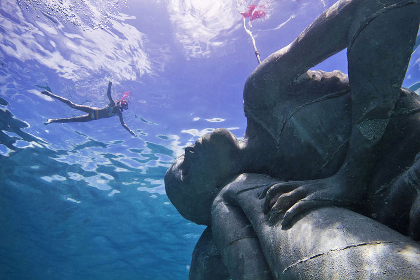 ocean atlas jason decaires taylor sculpture in bahamas