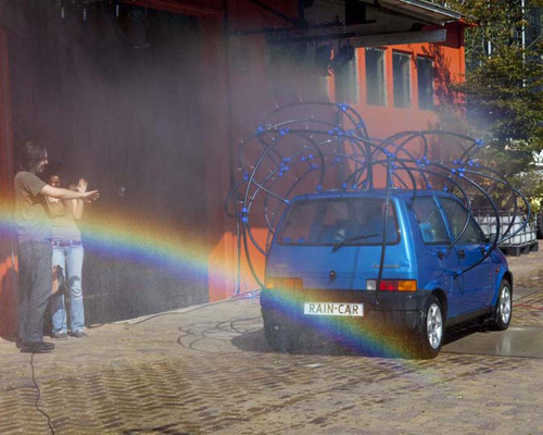 olaf mooij creates a moving cloud with raincar machine