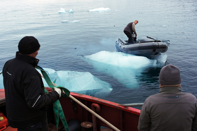 olafur eliasson ice watch project climate change greenland copenhagen