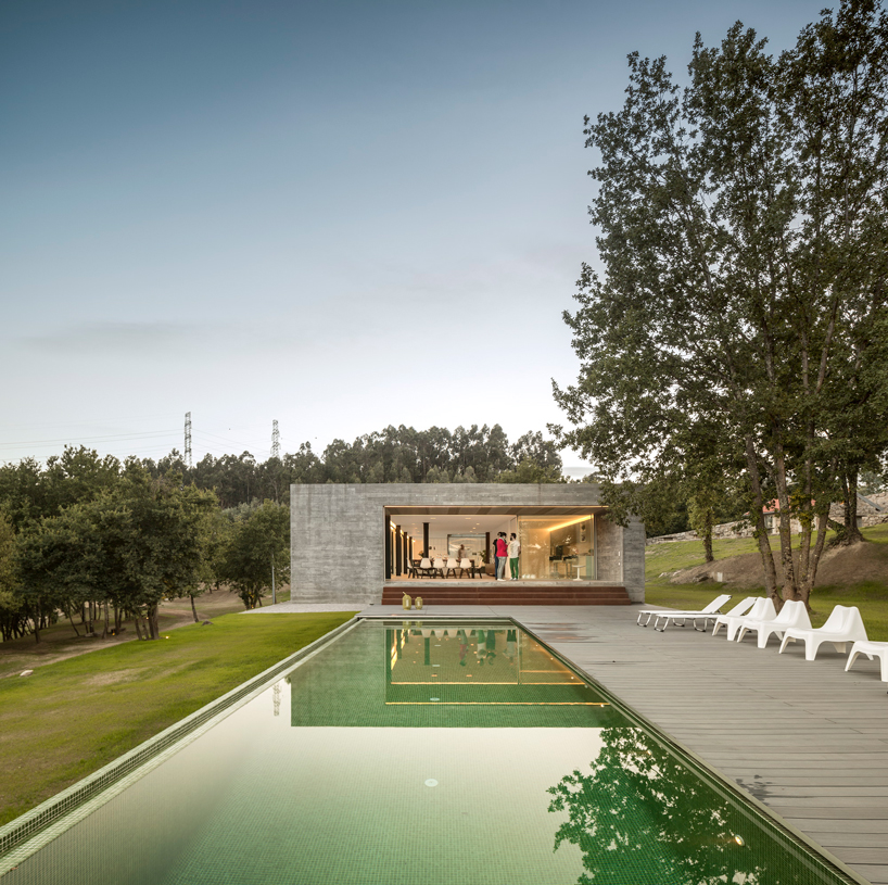 spaceworkers sambade house designboom