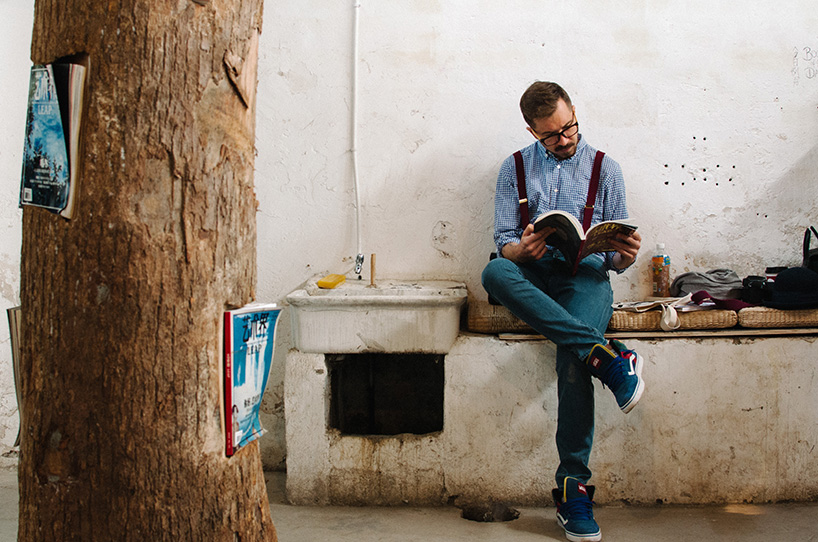 the-bibliorium-bac-ta-gon-designboom06