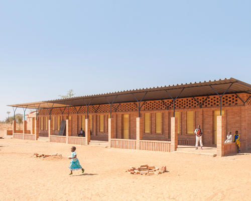 malian school by LEVS architecten constructed with rammed earth blocks