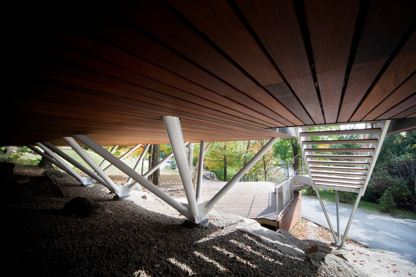 blouin tardif architecture-environnement balnea spa pavillon des arbres designboom