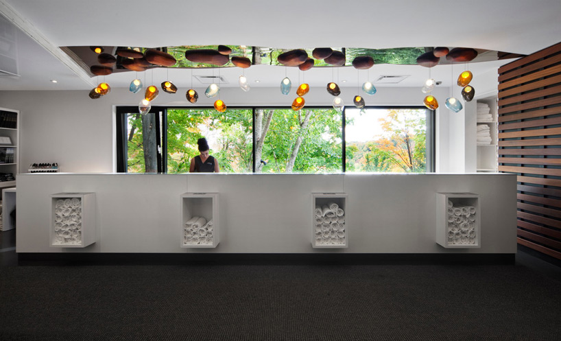 blouin tardif architecture-environnement balnea spa pavillon des arbres designboom