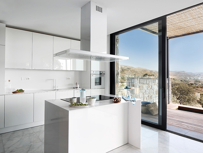 demirden cirakoglu gumus su villas bodrum peninsula turkey