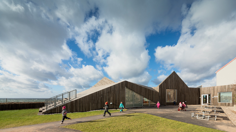 dorte mandrup arkitekter raa day care center sweden designboom