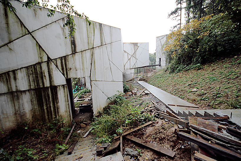 odile decq's flying horse takes form in sifang art museum