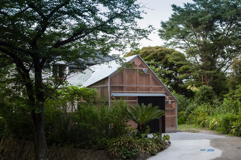 FT architects photography studio light shed designboom