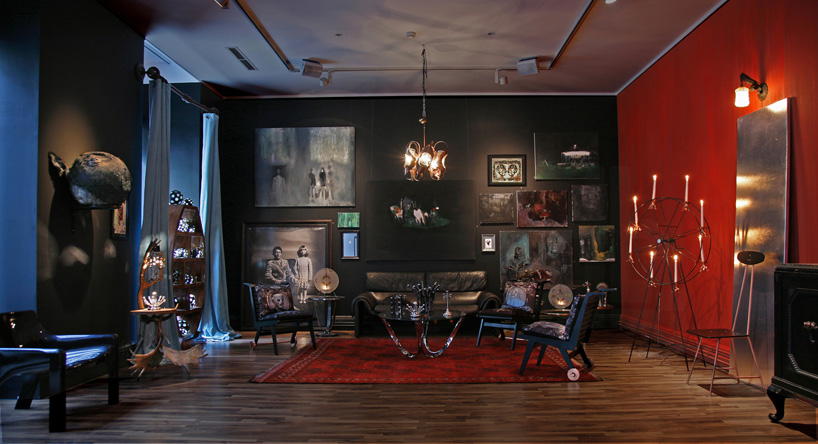 nextart galeria forms haunted lounge based on wes anderson cinematography