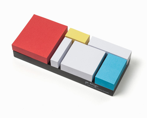 sticky notes by pa design represent simplicity of mondrian paintings