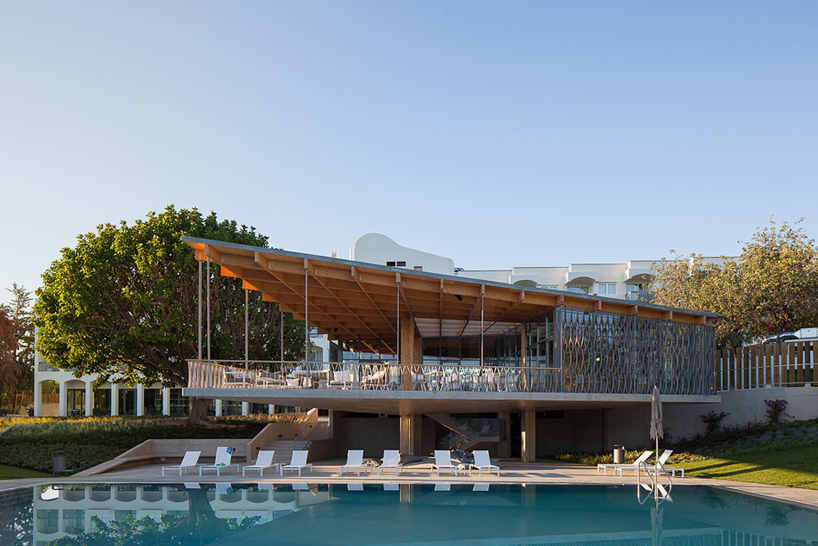pedro campos costa arquitectos ozadi tavira hotel portugal designboom