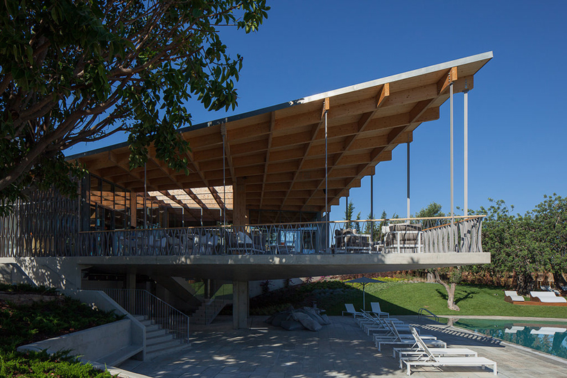 pedro campos costa arquitectos ozadi tavira hotel portugal designboom