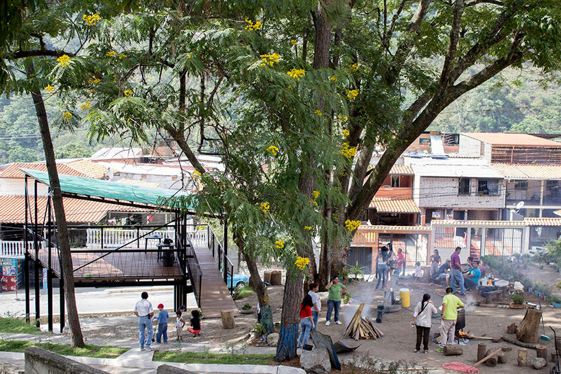 PICO estudio transforms urban venezuela with 5 spaces for peace