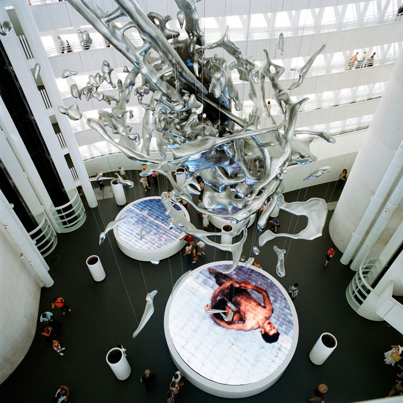 program collective metallic splash sculpture world expo zaragoza spain