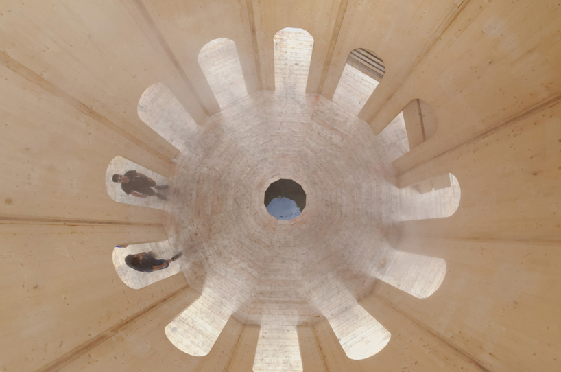 raumlabor fountain house montreal canada designboom