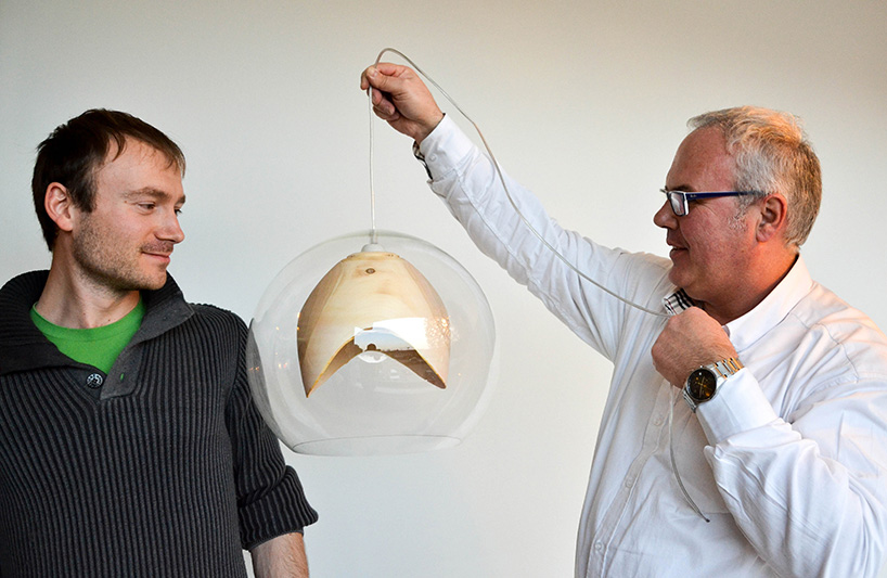 slow wood teca lamp shiina nardi lorenzo franceschinis