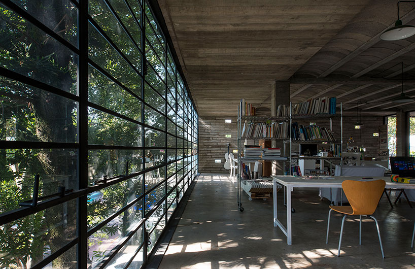 a home becomes modular locales and atelier on ordaz street by t3arc