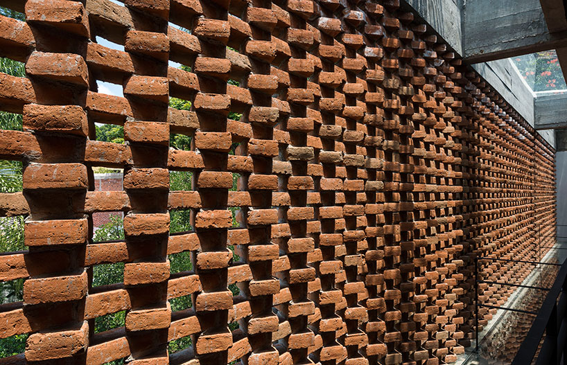 a home becomes modular locales and atelier on ordaz street by t3arc