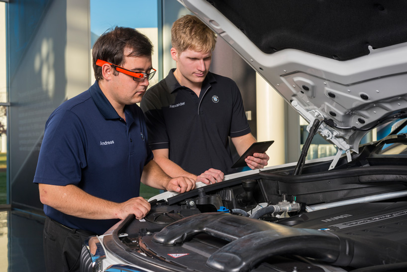 BMW group test google glass to ensure quality assurance in 