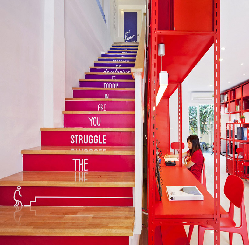 apostrophy's saturates apos² office in thailand with primary colors