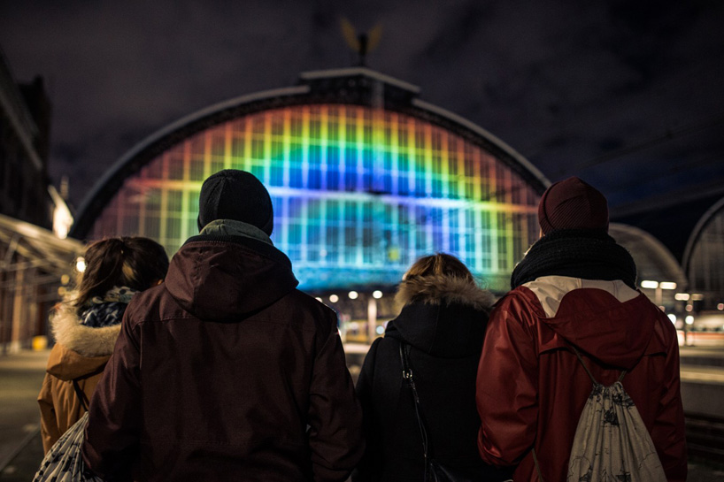 daan roosegaarde opens rainbow station at amsterdam central station