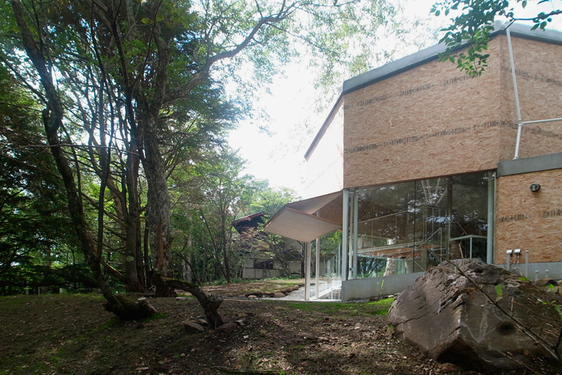 doublenegatives sota ichikawa house in nagohara japan designboom