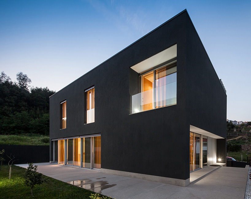 graciana oliveira penafiel house portugal designboom