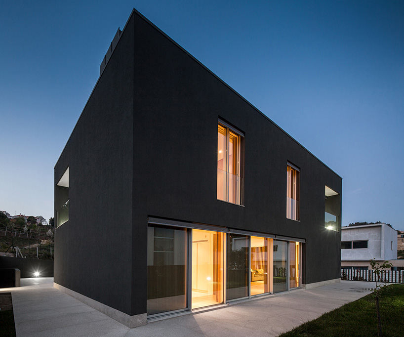 graciana oliveira penafiel house portugal designboom