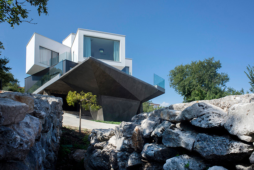 idis turato architecture gumno house croatia designboom