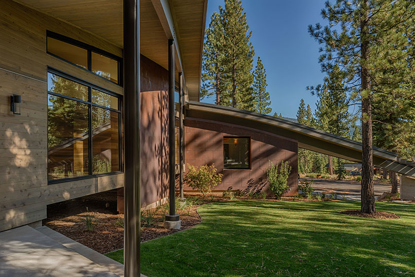 sage architecture redefines mountain living with the flight house