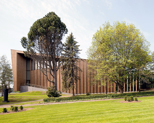 MX_SI extends finland's serlachius museum with timber-clad pavilion