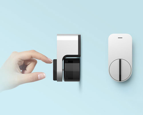 sony’s DIY qrio smart lock clips onto door for smartphone accessibility