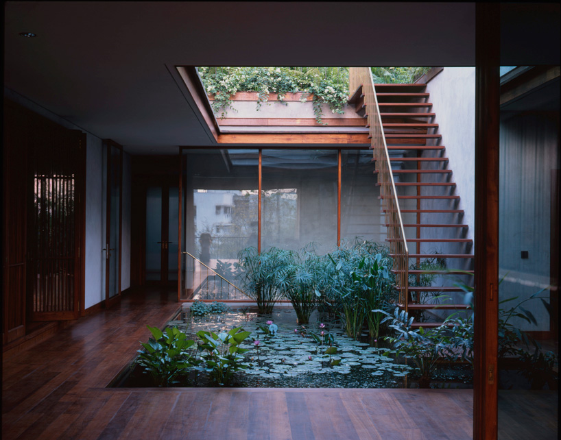 studio mumbai between the sun and the moon arc en reve bordeaux designboom