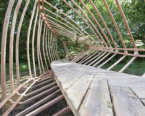 tate harmer + students create temporary walkway in dartmoor national park