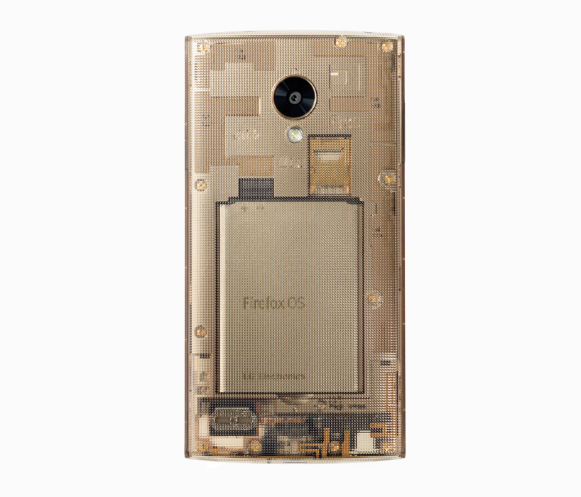 transparent-smartphone-Fx0-tokujin-yoshioka-designboom03