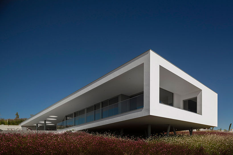 mario martins atelier projects the casa zauia towards lagos bay