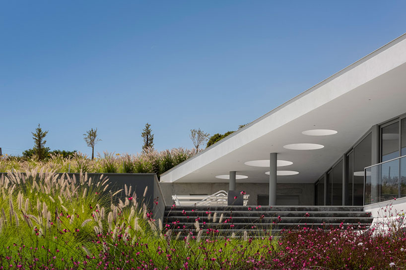 mario martins atelier projects the casa zauia towards lagos bay