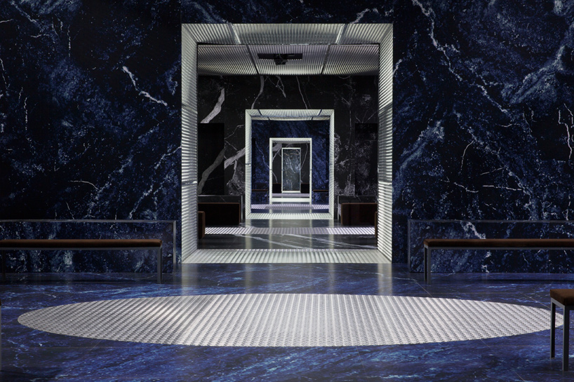 OMA/AMO creates infinite palace for prada men's A/W show in milan