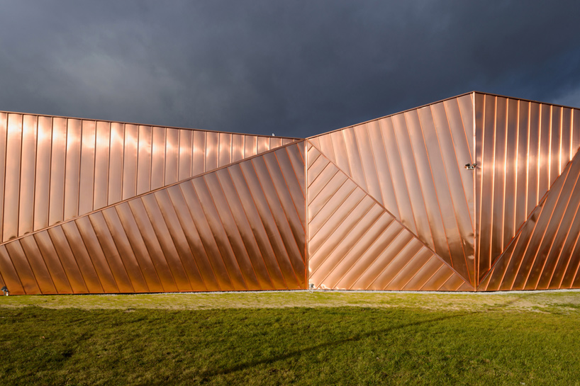 OVO grabczewscy designs żory's museum of fire to resemble dancing flames