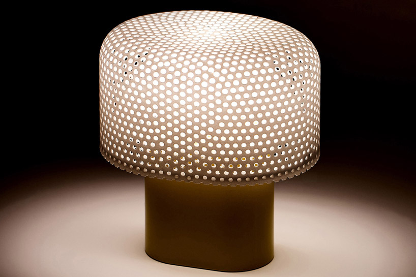 alessandro zambelli maggiolina beetle table lamp exnovo designboom