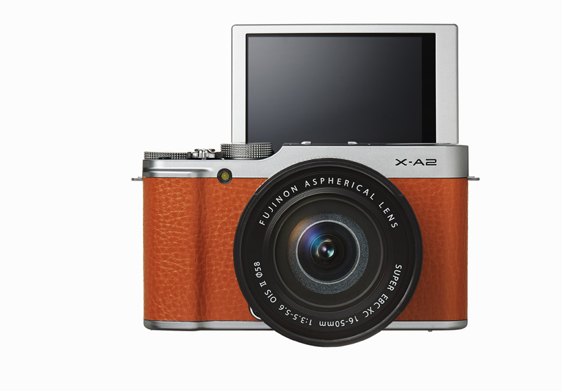 fujifilm-X-A2-camera-designboom03