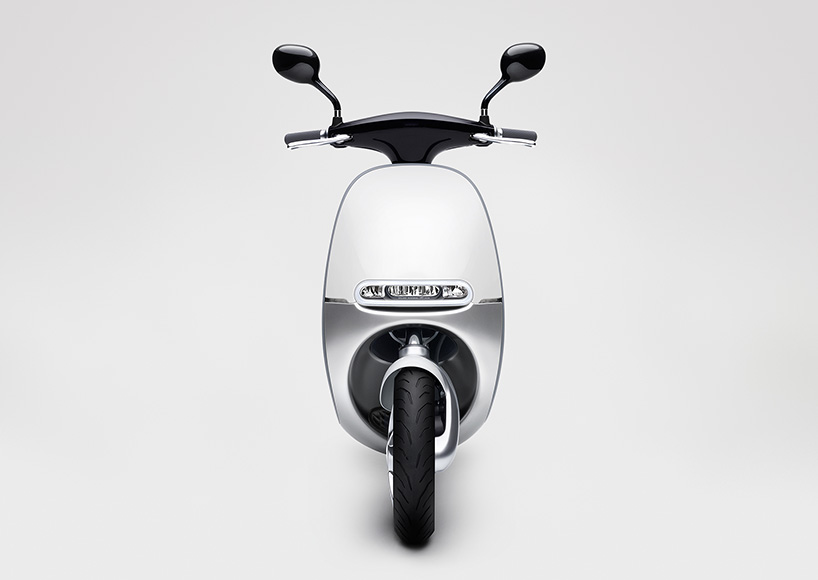 gogoro-smartscooter-designboom06