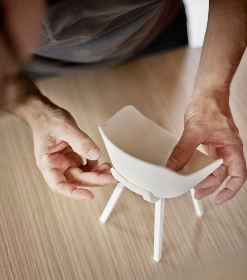 jean louis iratzoki alki kuskoa bi first bioplastic chair designboom