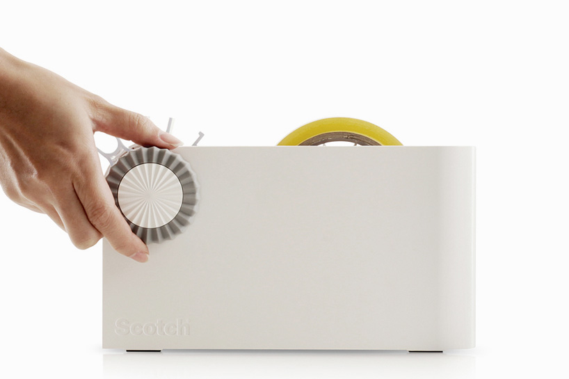 joongho choi improves internal structure of the scotch tape dispenser