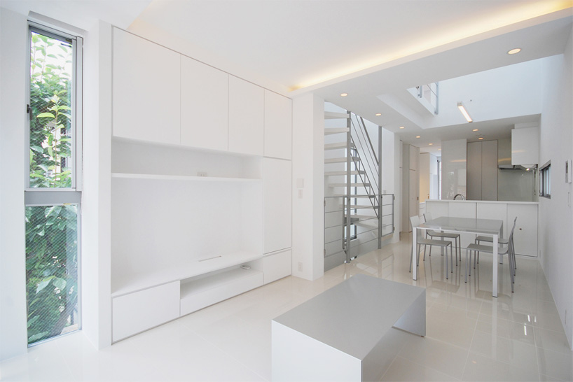 kensuke aisaka architects' atelier house in todoroki tokyo designboom