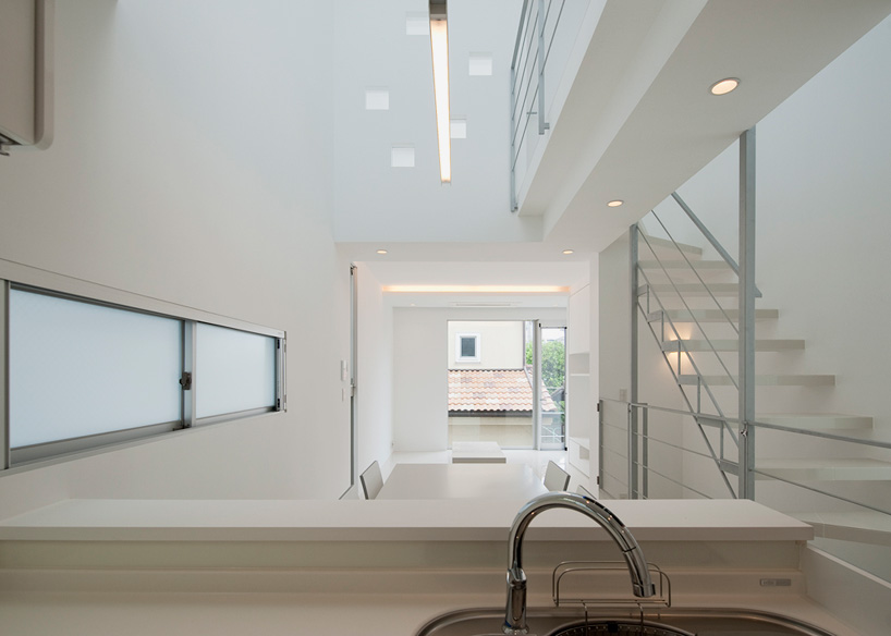 kensuke aisaka architects' atelier house in todoroki tokyo designboom